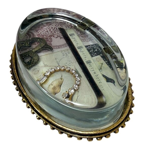 Glass Paperweight Retro Bird Collage Papers Papers Everywhere Rustic Farmhouse - Picture 3 of 8